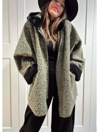 Chaquetón Oversize con Capucha VELVISSY Verde Militar HEVE