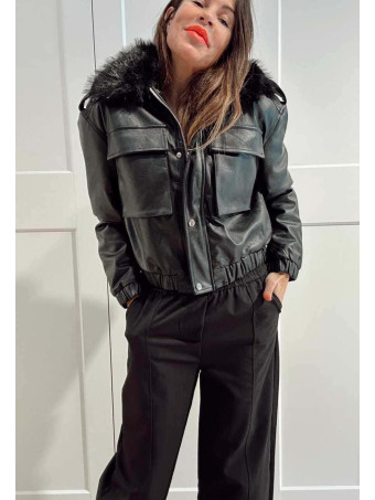 Cazadora Piel Sintética Sobrecuello VALKRA Negro HEVE