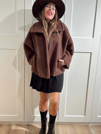 Abrigo Corto Oversize Efecto Pelo MOONVEIL Marrón HEVE