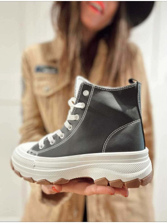 Sneaker Abotinada Piel Sintética HUSTLE Negro HEVE