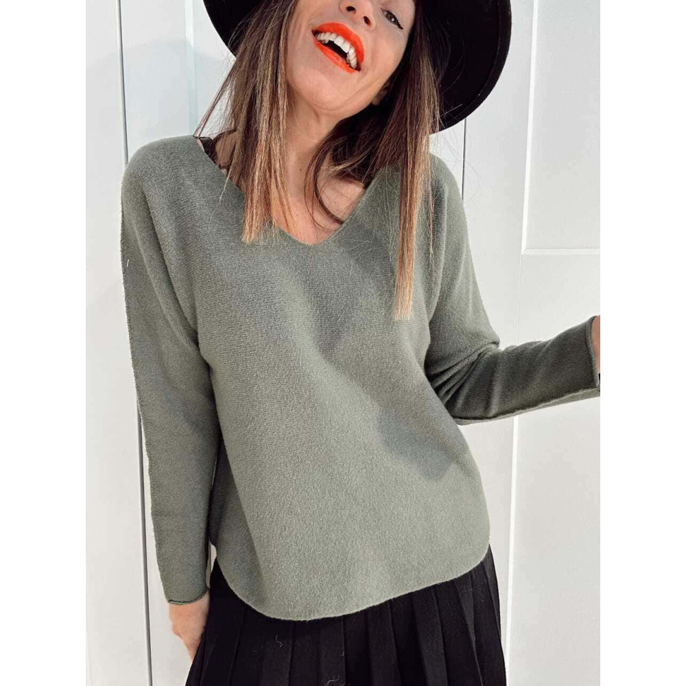 Punto Básico Escote Pico VALDYRAN Verde Militar HEVE