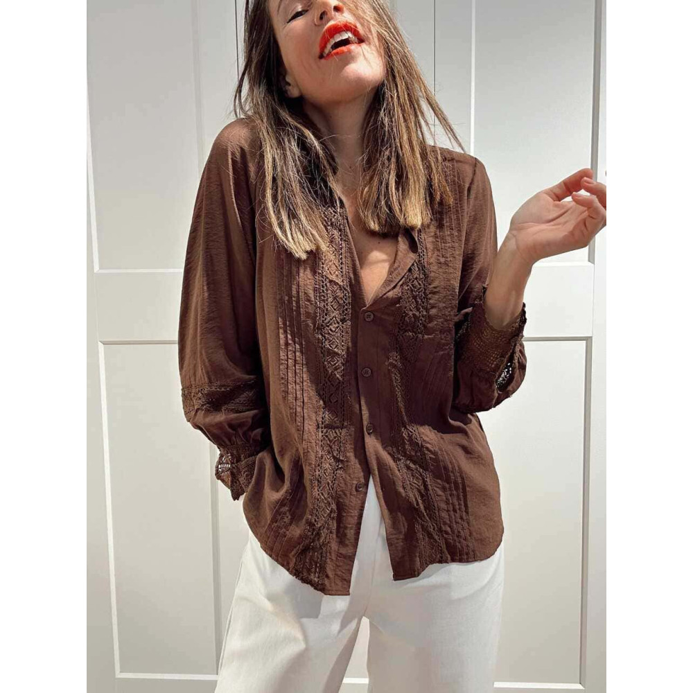 Blusa Romántica Jaretas JOBELLE Marrón HEVE