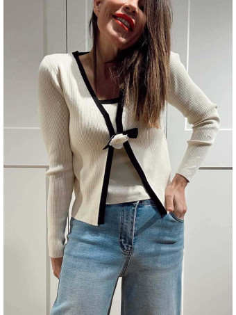 Twinset Canalé con Broche WÄELLE Beige HEVE