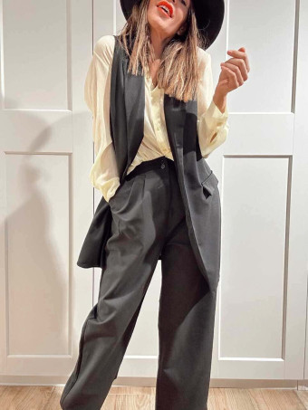 Chaleco Largo CHER Negro HEVE