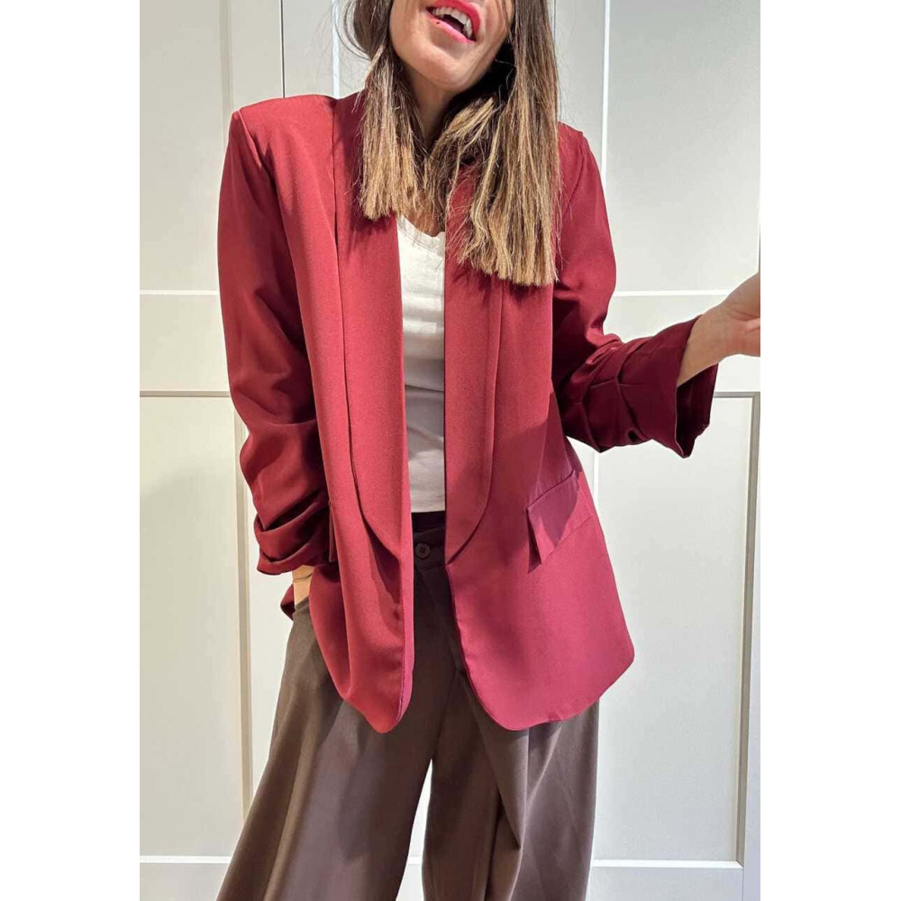 Blazer Básico Frunces MALDOR Burdeos HEVE