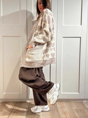 Cárdigan Oversize Corazones LOVEKIND Taupe HEVE