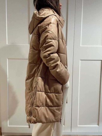 Abrigo Acolchado Efecto Piel AIRLOOME Camel HEVE