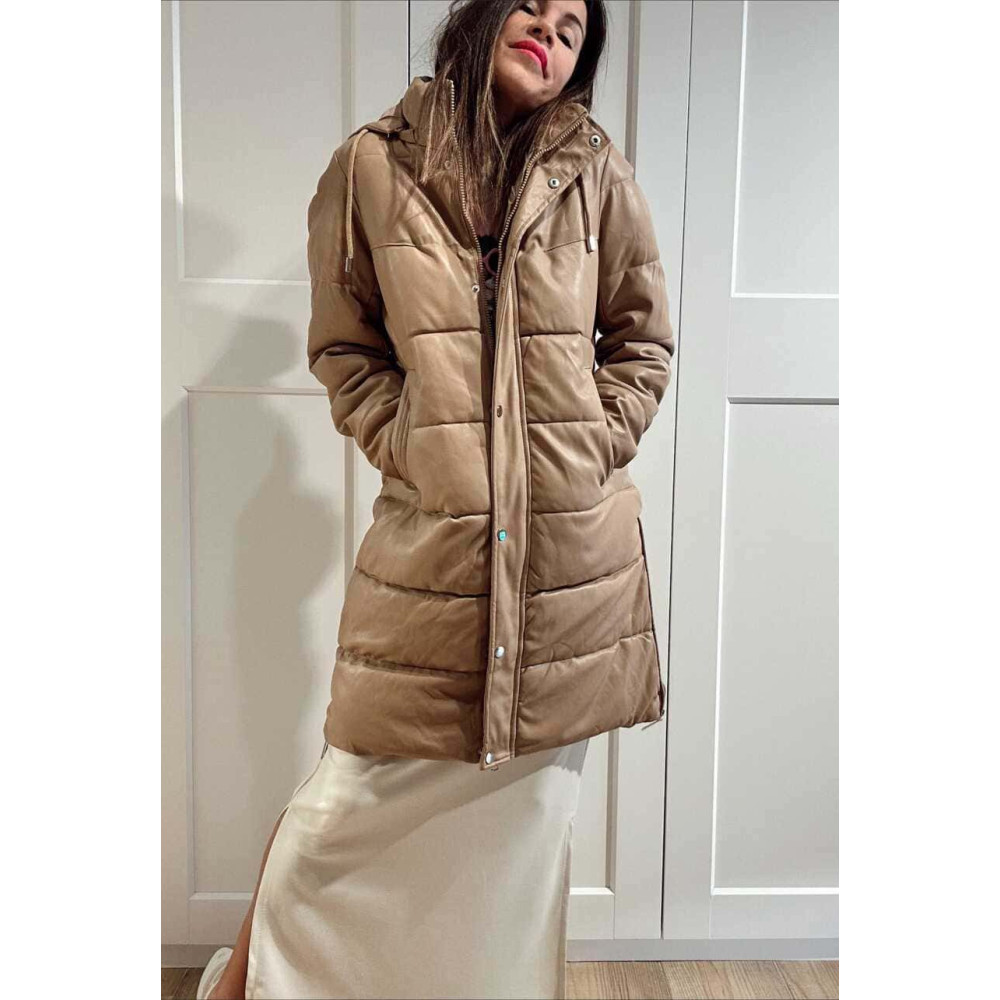 Abrigo Acolchado Efecto Piel AIRLOOME Camel HEVE
