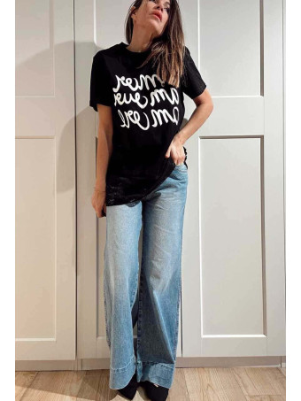 Camiseta Encaje Lettering AMOUR Negro HEVE