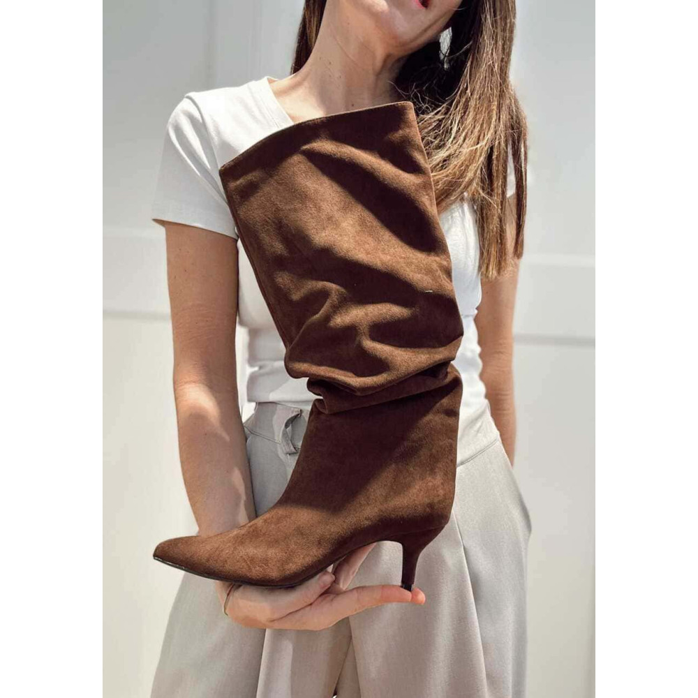 Bota Slouchy Efecto Ante CASTIEL Marrón HEVE