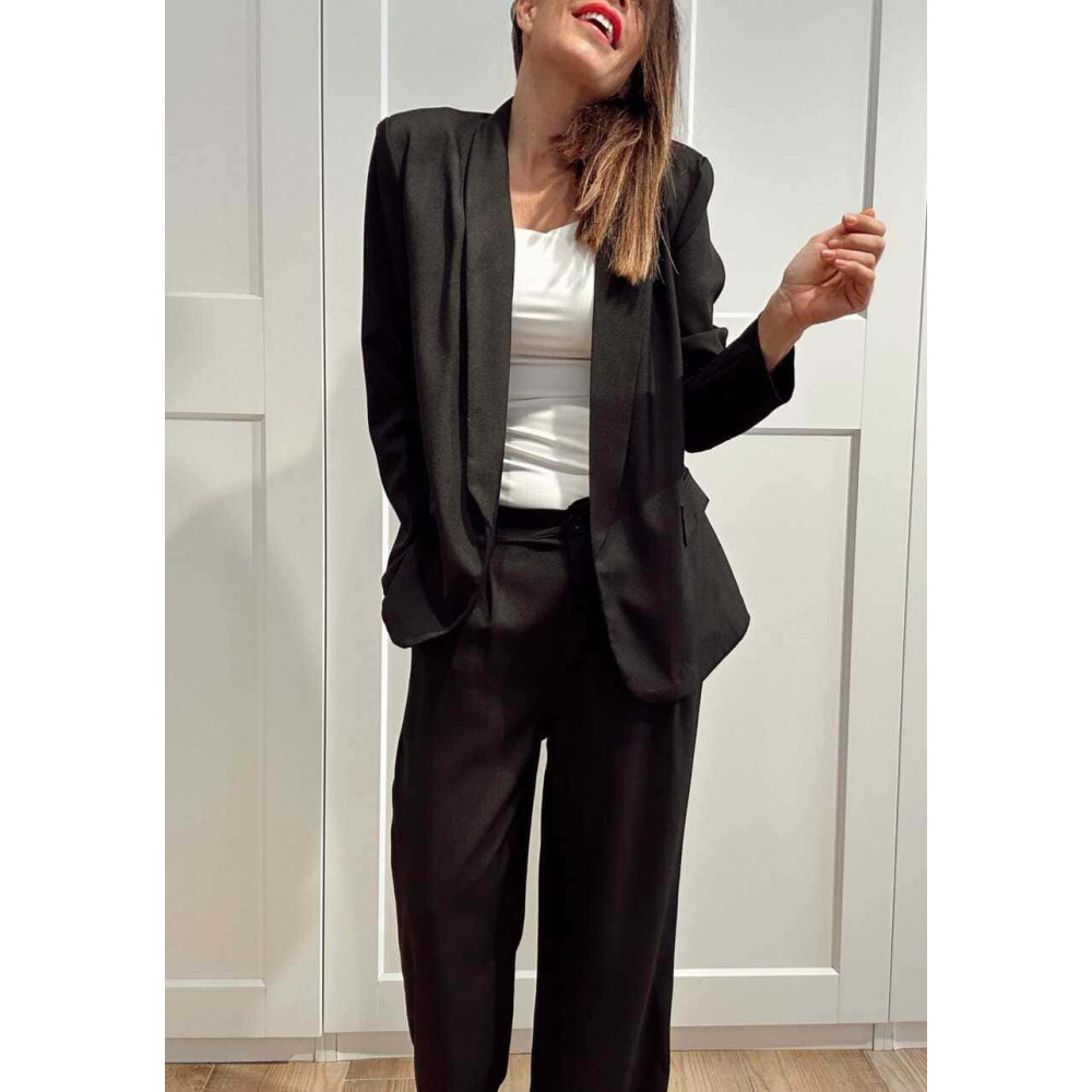 Conjunto Blazer y Pantalón JORAYNE Negro HEVE