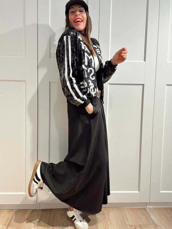 Bomber Lentejuelas Lettering THE BEST DRESSED Negro HEVE