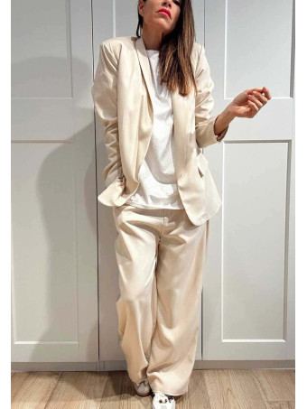 Conjunto Blazer y Pantalón JORAYNE Beige HEVE
