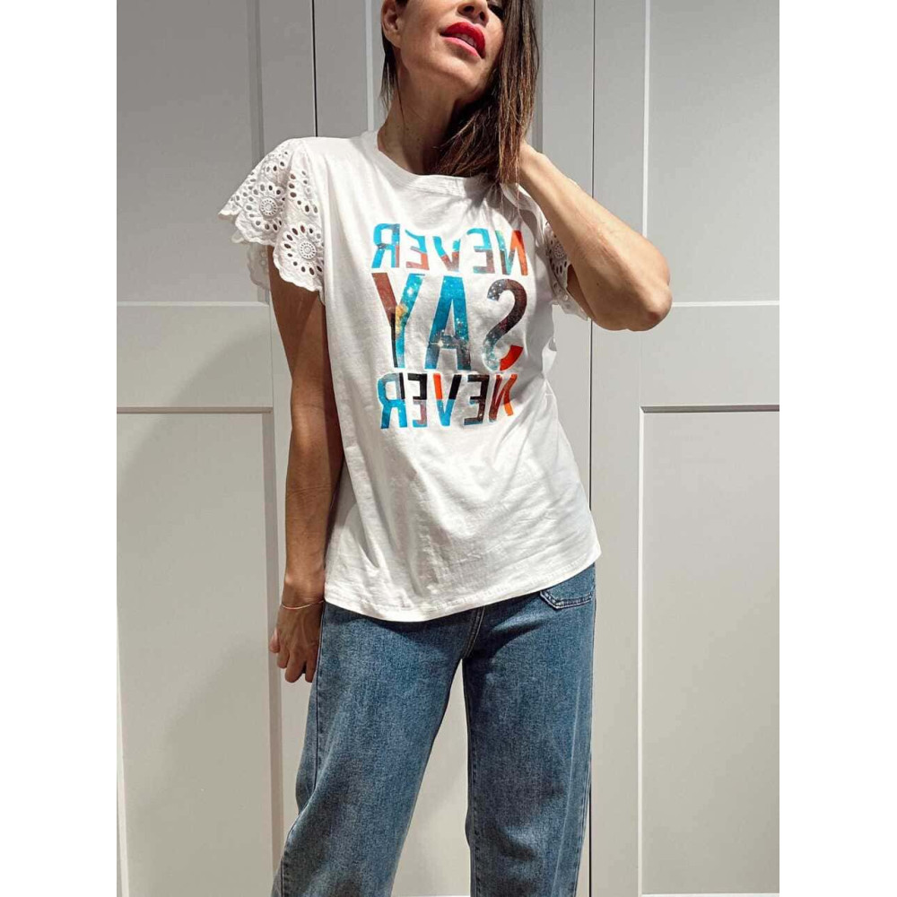 Camiseta Volante NEVER SAY NEVER Blanco HEVE