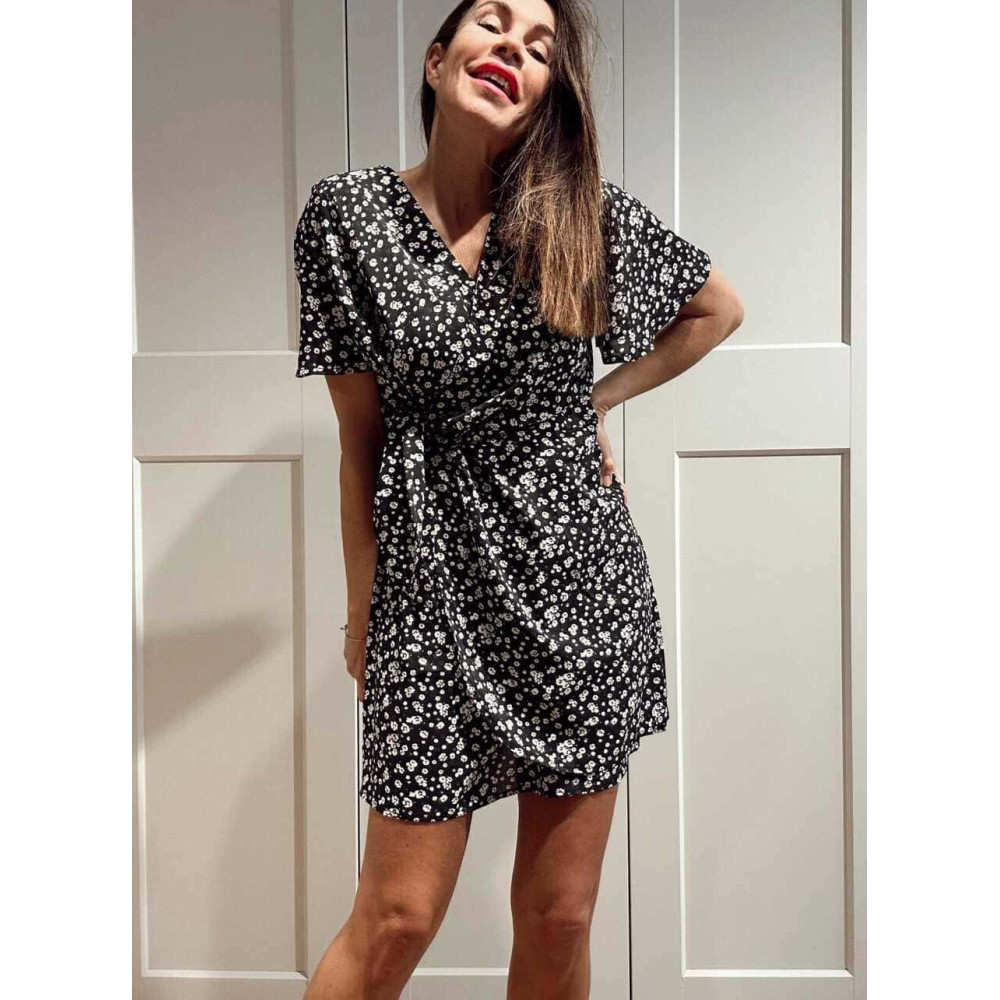 Vestido Cruzado Estampado Floral SERELLA Negro HEVE