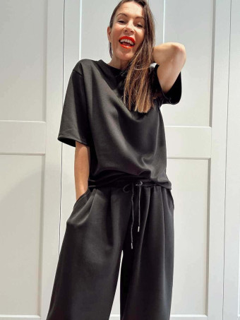 Conjunto Loungewear Camiseta y Pantalón SLADE Negro HEVE