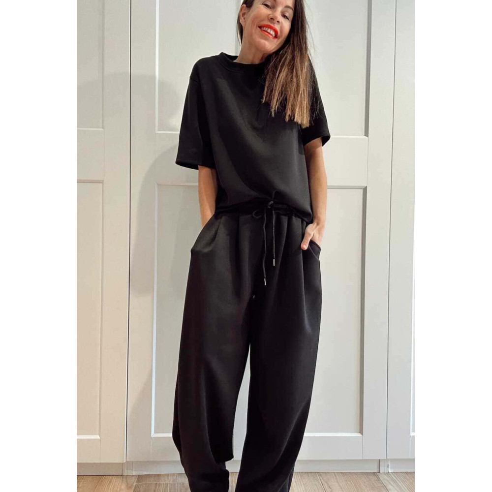 Conjunto Loungewear Camiseta y Pantalón SLADE Negro HEVE