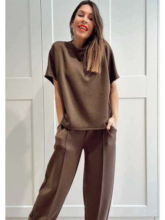 Conjunto Modal Camiseta y Pantalón KYLERAN Marrón HEVE
