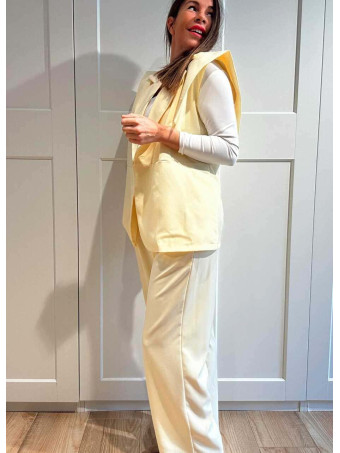 Conjunto Chaleco y Pantalón SWIFREL Amarillo HEVE