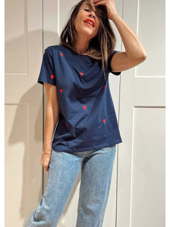 Camiseta Regular Fit Corazones Bordados LOVAK Marino HEVE