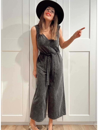 Mono Cropped con Cinturón KYLKYCE Negro HEVE