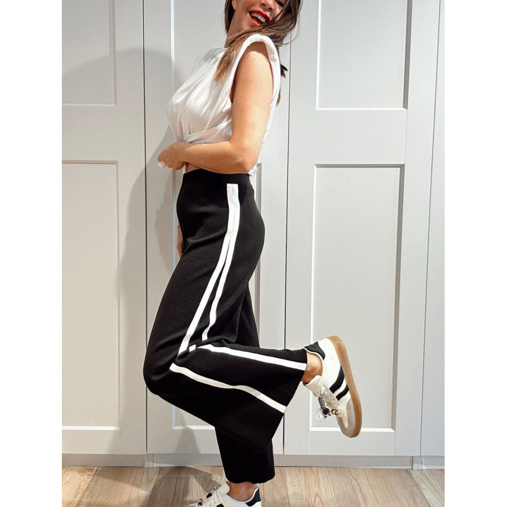 Pantalón Punto Franja Lateral TRAPSY Negro HEVE
