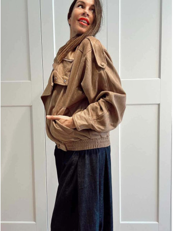 Cazadora Retro Efecto Ante WHISPA Taupe HEVE