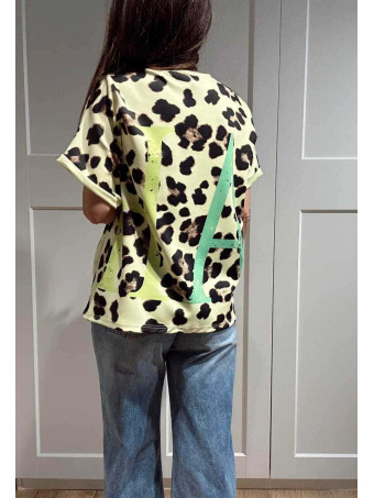 Camiseta Oversize Animal Print YEAH Amarillo HEVE