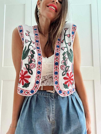 Chaleco Corto Bordado KELUNE 01 HEVE