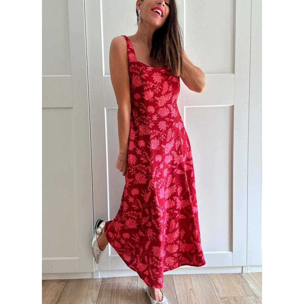 Vestido Estampado con Vuelo AMASTAY HEVE