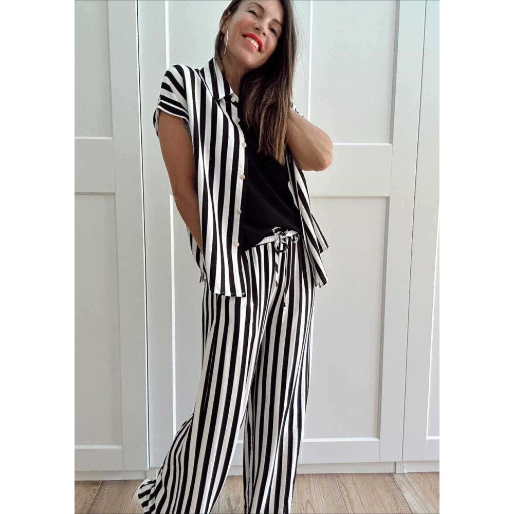 Conjunto Rayas MARÉTH Negro HEVE