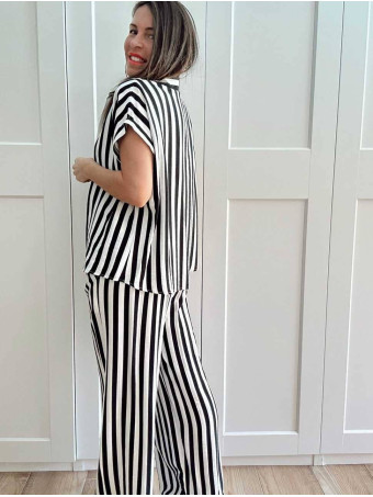 Conjunto Rayas MARÉTH Negro HEVE