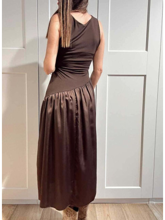 Vestido con Volante Asimétrico MERAYNE Marrón HEVE