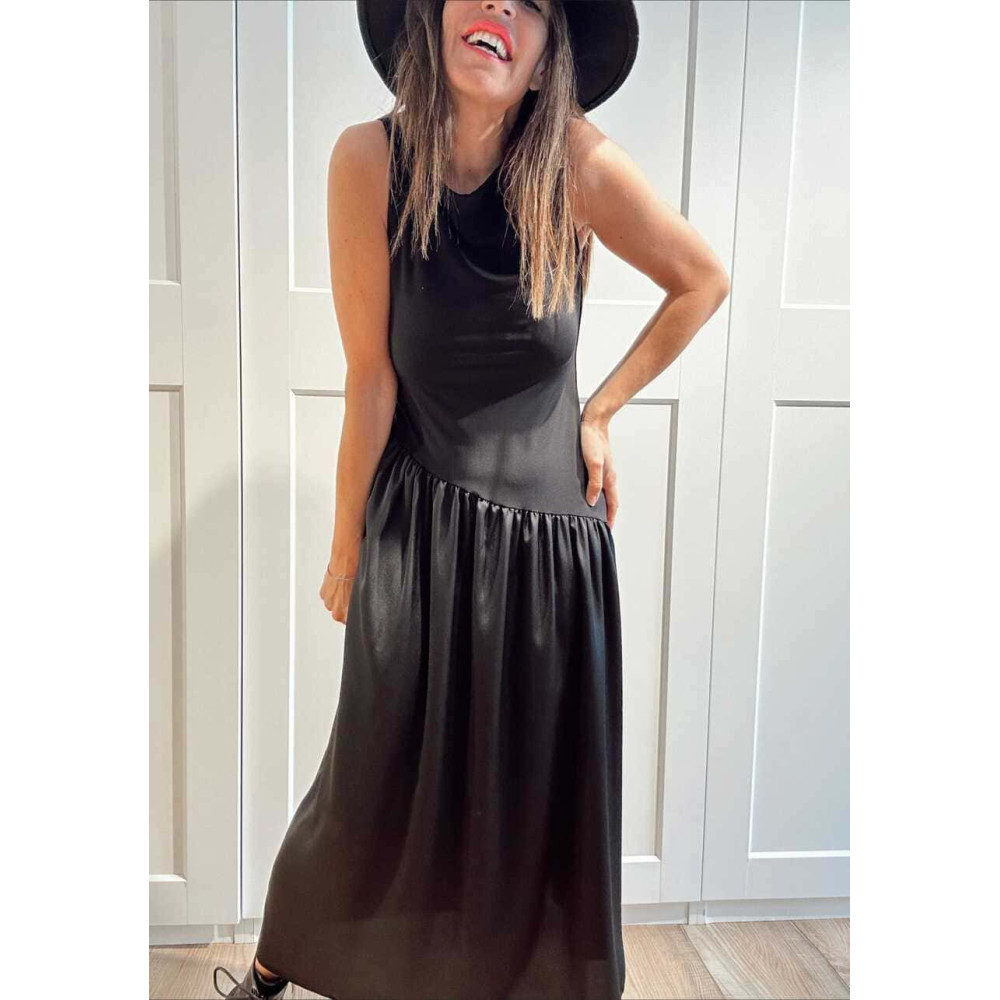 Vestido con Volante Asimétrico MERAYNE Negro HEVE