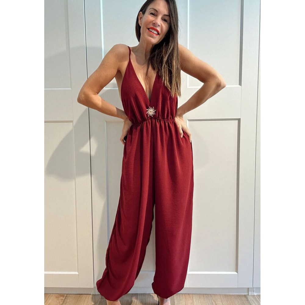 Mono Jogger con Broche NAIROME Burdeos HEVE
