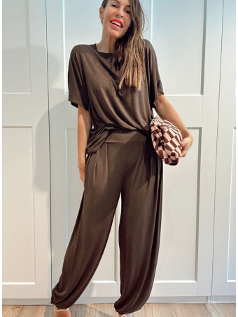 Conjunto Camiseta y Pantalón GREYZA Marrón HEVE