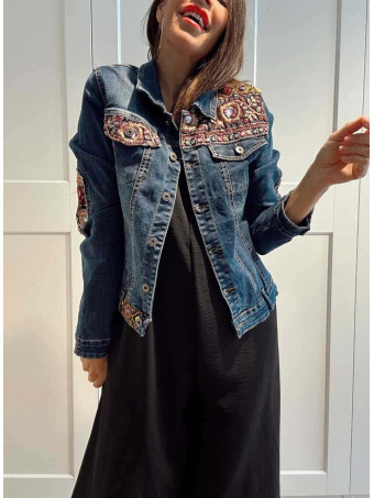 Mono Cropped Oversize LAMYRA Negro HEVE