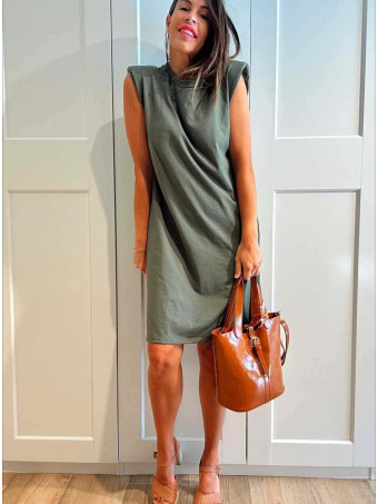 Vestido Corto Hombreras SHATTOU Verde Militar HEVE