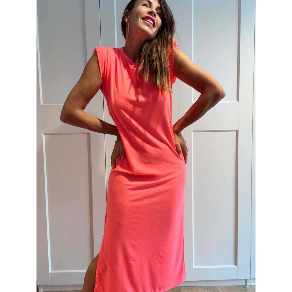 Vestido Básico Hombreras BAMBE Rosa Flúor HEVE