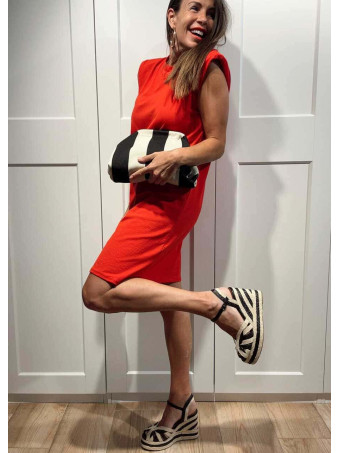 Vestido Corto Hombreras SHATTOU Rojo HEVE