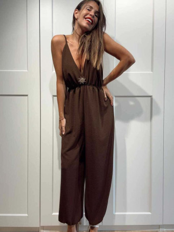 Mono Jogger con Broche NAIROME Marrón HEVE