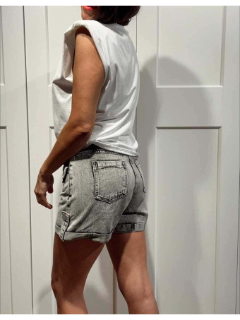 Short Vaquero con Cinturón MILKAN Gris HEVE