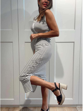 Conjunto Rayas Cuerpo y Falda SHAELLE Negro HEVE