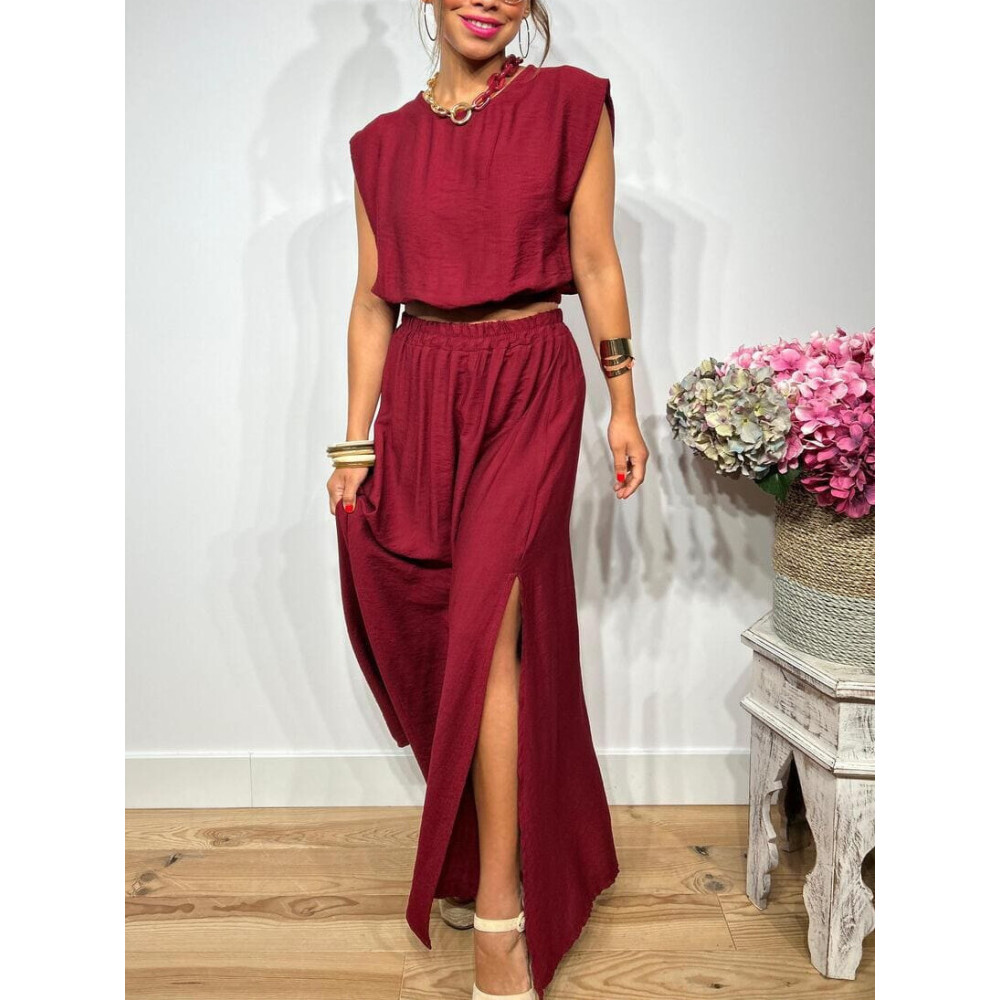 Conjunto Cuerpo y Falda VIONCE Burdeos HEVE