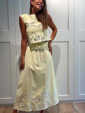 Conjunto Bordado-Perforado MYHALA Amarillo HEVE