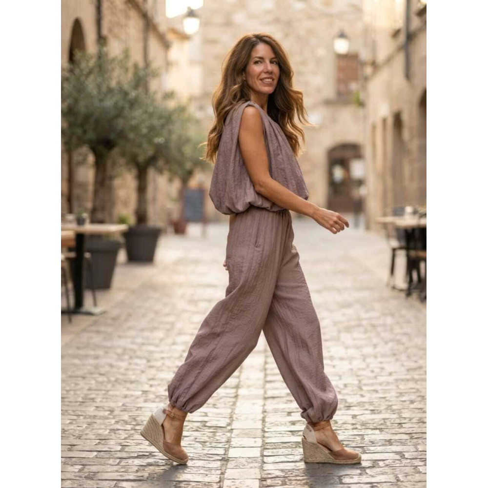 Conjunto Cuerpo y Jogger REKHA Taupe HEVE