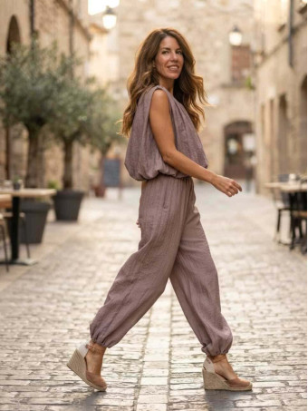 Conjunto Cuerpo y Jogger REKHA Taupe HEVE