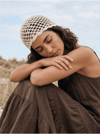 Gorro Crochet Festoneado AMALFI Beige HEVE