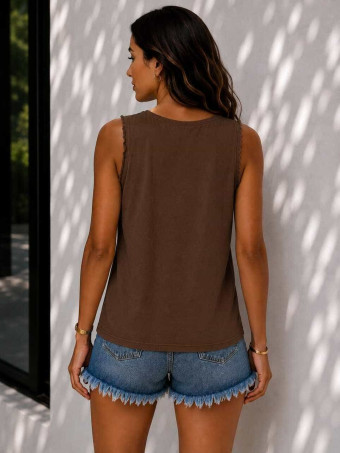 Camiseta Tachas Estrella NIKARA Marrón HEVE