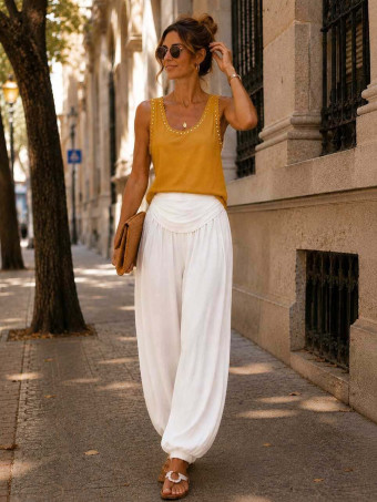 Camiseta Tachas DAGHERA Mostaza HEVE